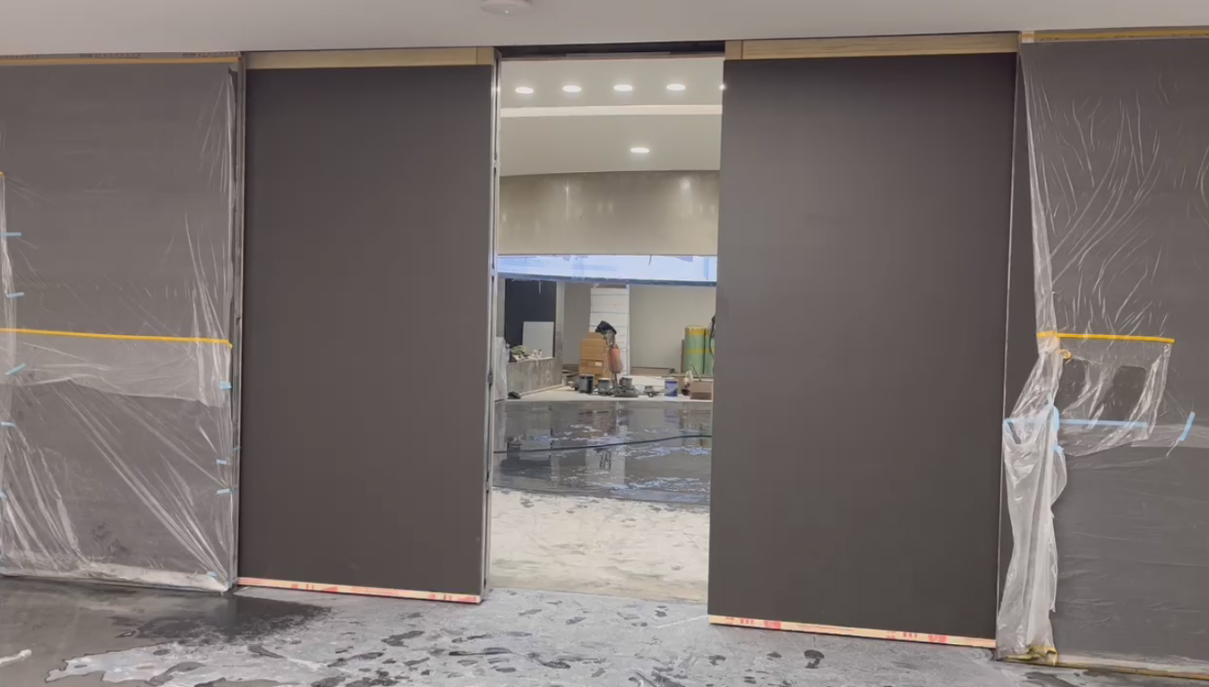 塞拉門應(yīng)用丨中智電氣伺服系統(tǒng)在LED大屏塞拉門的應(yīng)用驅(qū)動(dòng)技術(shù)方案